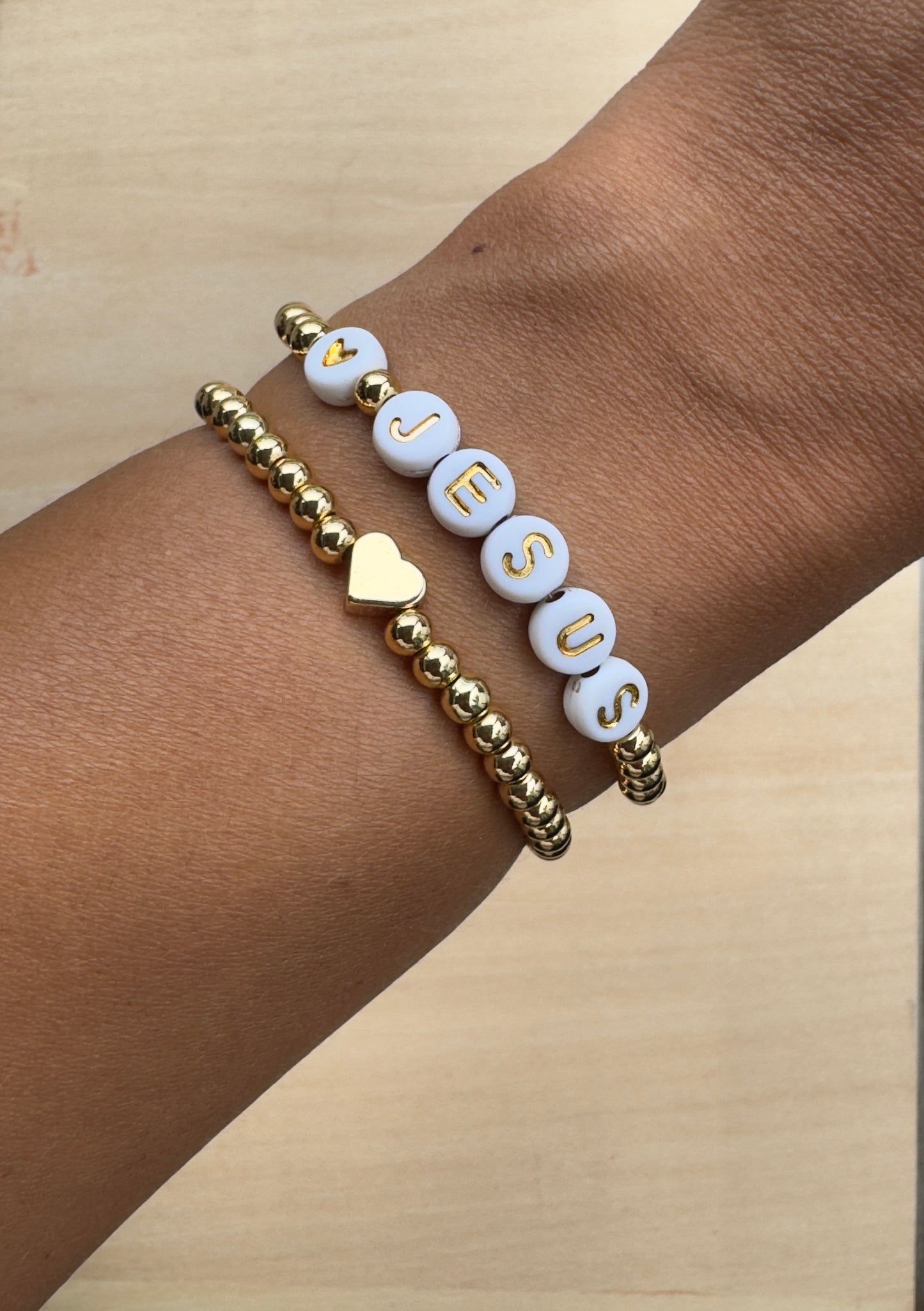 GOLDEN HEART BRACELET